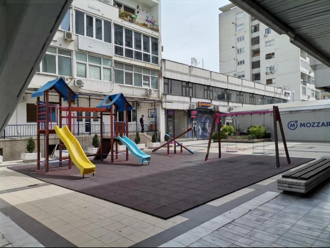 Calla 5 Apartment - Main Square, In The City Shopping Center - Parking Slot With Security And Video Camera Skopje Eksteriør bilde