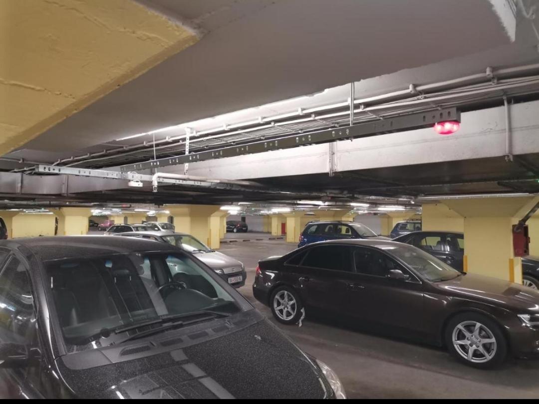 Calla 5 Apartment - Main Square, In The City Shopping Center - Parking Slot With Security And Video Camera Skopje Eksteriør bilde