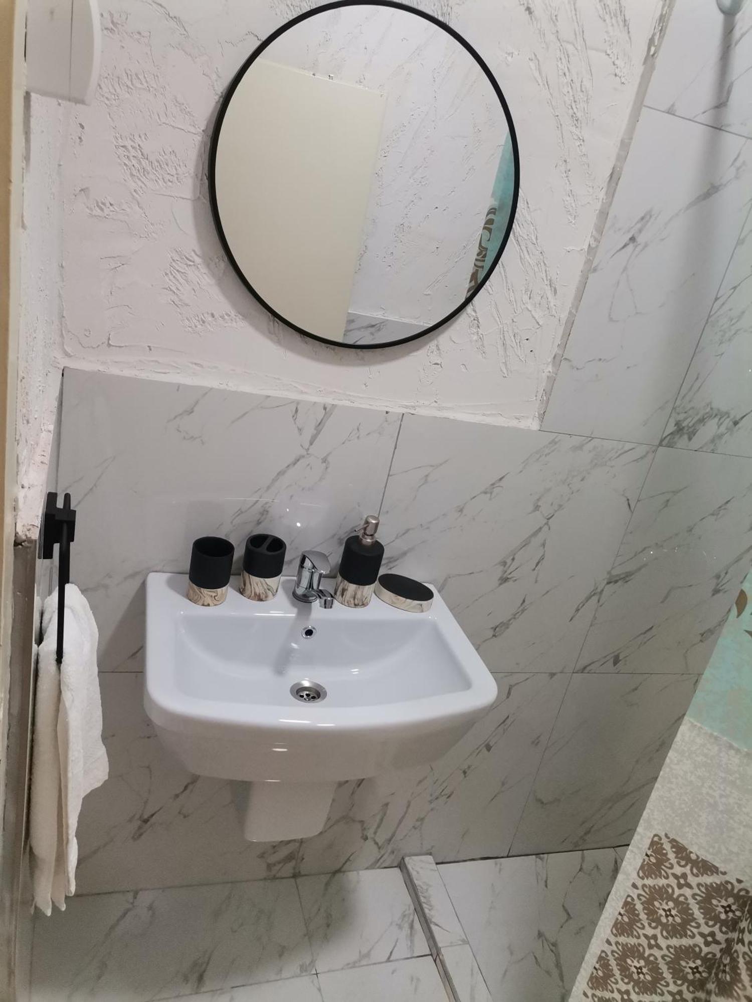 Calla 5 Apartment - Main Square, In The City Shopping Center - Parking Slot With Security And Video Camera Skopje Eksteriør bilde