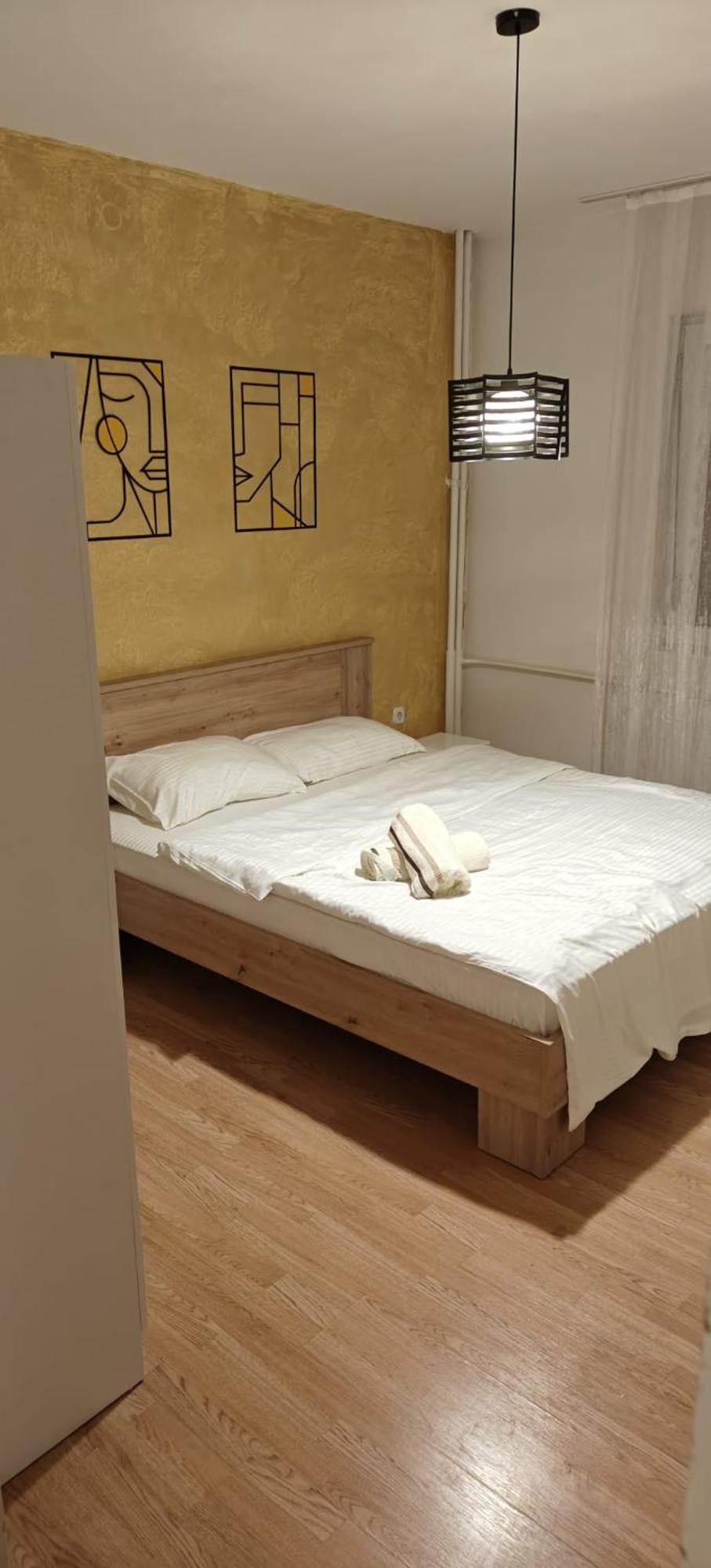Calla 5 Apartment - Main Square, In The City Shopping Center - Parking Slot With Security And Video Camera Skopje Eksteriør bilde