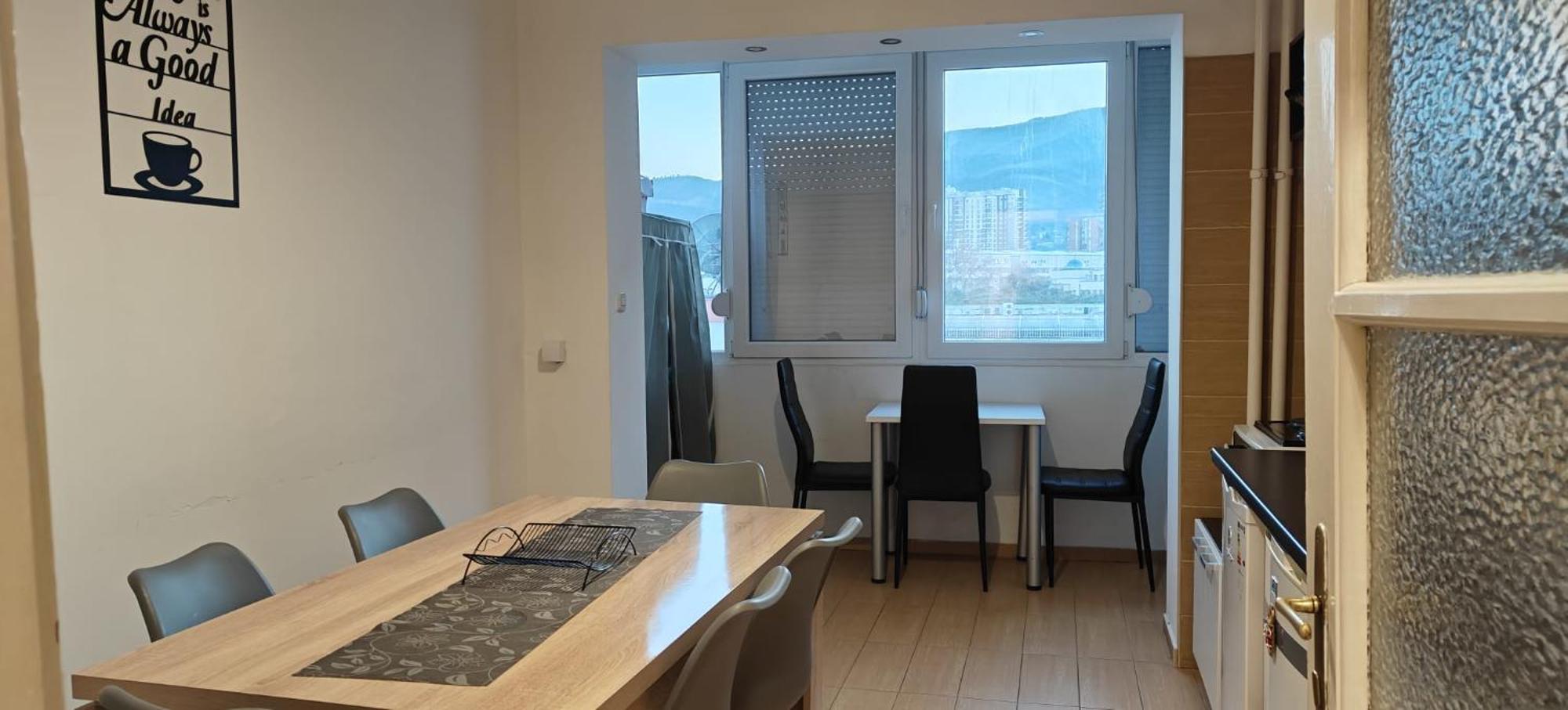 Calla 5 Apartment - Main Square, In The City Shopping Center - Parking Slot With Security And Video Camera Skopje Eksteriør bilde
